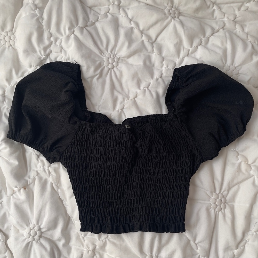 Ruched puff sleeve princess tee in black